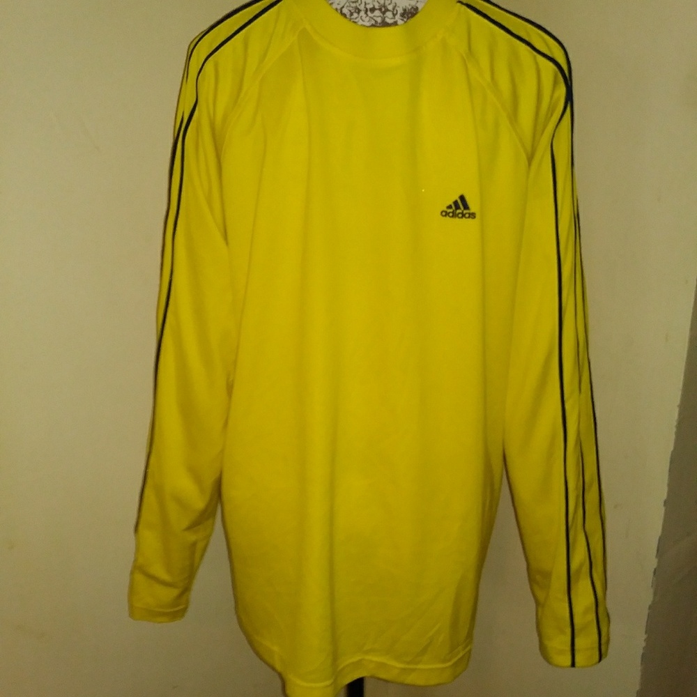 Mens yellow Adidas Tee SZ M